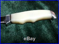 2 Rare BUCK 121 Fish Filet Knives, 1 Single Inverted Stamp, 1 White Handle