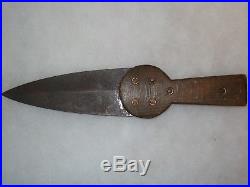 Beaver Tail Dag Knife, stamped J. Coulson