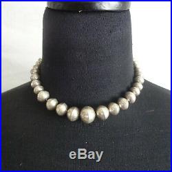 Delicate 15.5 Strand VINTAGE HAND-STAMPED NAVAJO PEARLS Handmade Beads NECKLACE