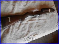 US WW2 M-1 garand rifle wood stock w both matching handguards circle P stamp 7