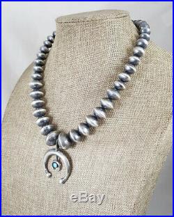 VTG Graduated Sterling Silver Stamped Navajo Pearls 21 Turquoise Naja Necklace
