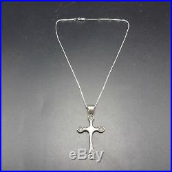 Vintage NAVAJO Cast & Hand-Stamped Sterling Silver CROSS PENDANT + 16 Box Chain