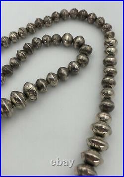 Vintage Navajo Stamped Sterling Silver Bench Bead Pearl 8-24mmGraduated Necklace