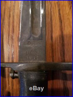 WW 2 M1942 M1 Onieda Limited bayonet stamped 1943 in excellant condition